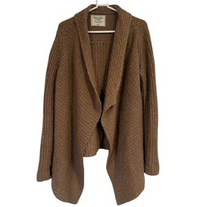 Two Abercrombie & Fitch size XS gray & brown cardigans